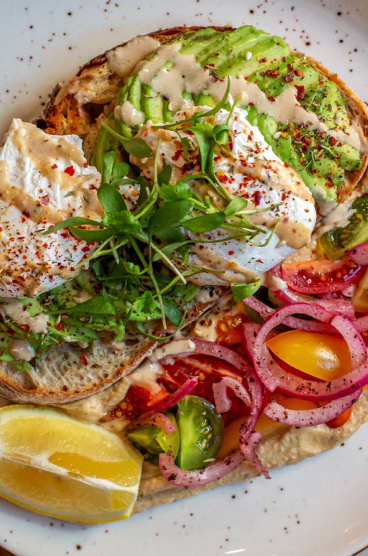 Hummus breakfast
